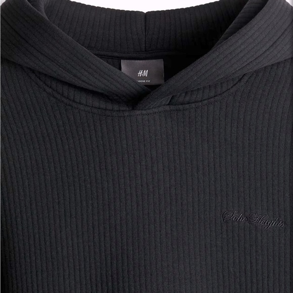 H&M Loose Fit Black Ribbed Hoodie Sweatshirt Soho Heights Logo Size M - Picture 13 of 14